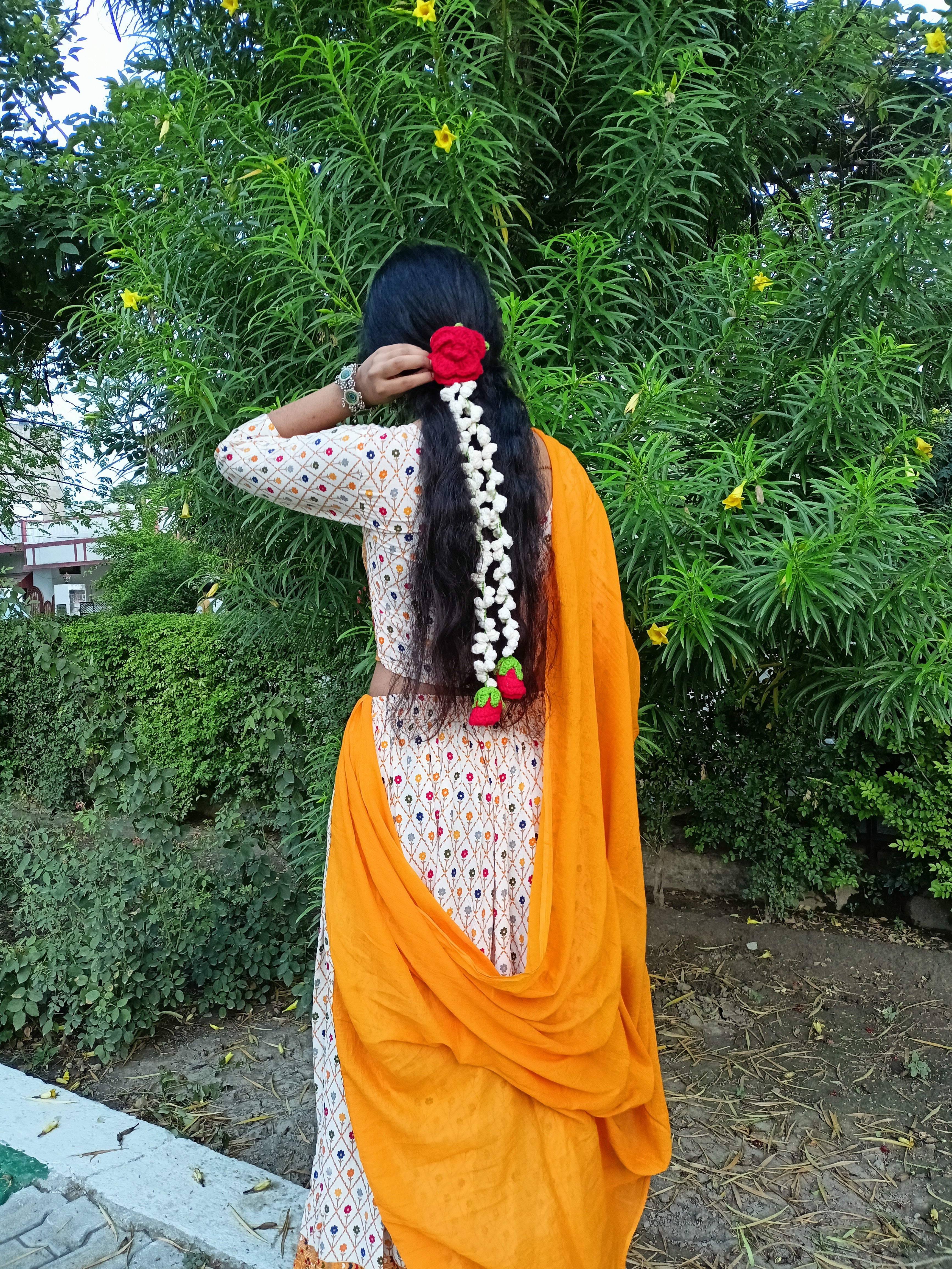 Eternal Rose Aroma Gajra